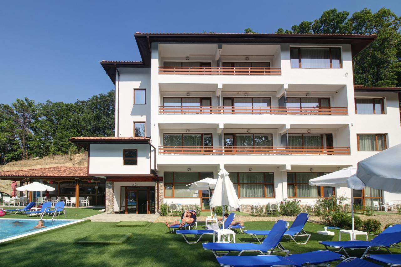 Eco Park Shkorpilovtsi Aparthotel Exterior foto
